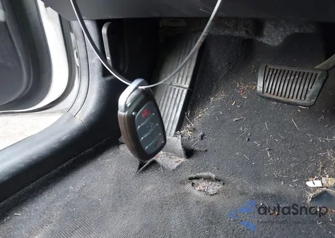 2016 Hyundai Elantra Value Edition из США, поврежденный, VIN 5NPDH4AE7GH712384